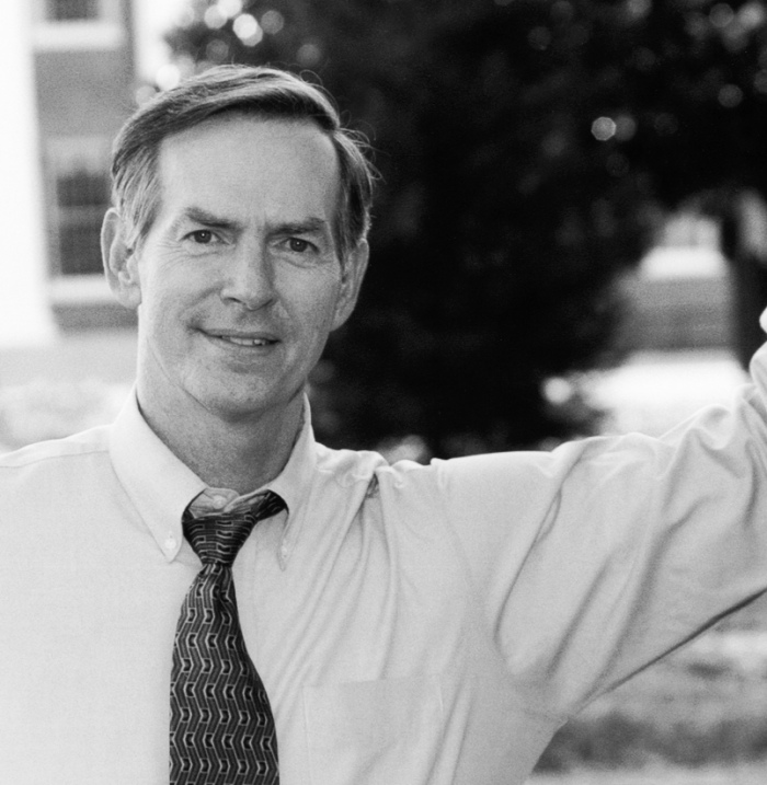 Dr Russell Blaylock: Les masques faciaux ne prot�gent pas les personnes saines mais cr�ent risques graves pour la sant�