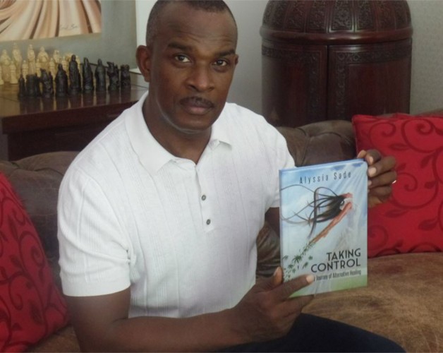 Un canc�reux s'en remet � naturopathie et gu�rit son cancer de la vessie